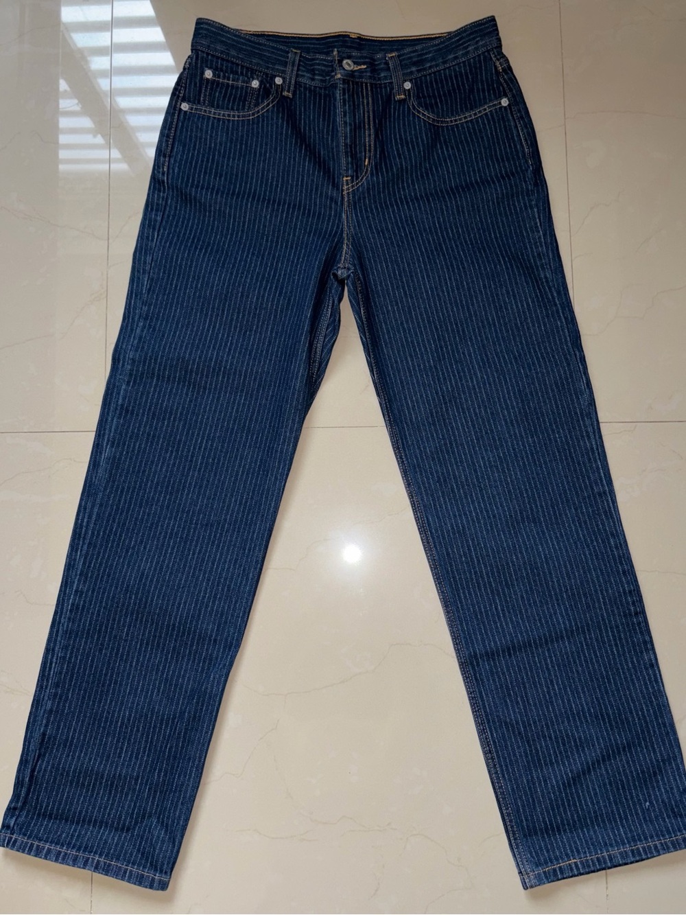 Levi's woman Navy Pinstripe Straight Jeans